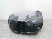 Rear arch fender liner splash guards