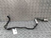 Tuyau de liquide de refroidissement moteur