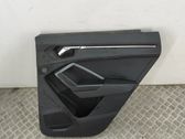 Moldura del tarjetero de la puerta trasera