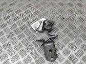 Juego de bisagras de la puerta trasera