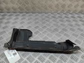 Fender trim (molding)