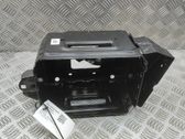 Battery bracket