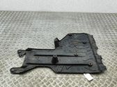Center/middle under tray cover