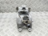 Engine mounting bracket