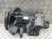 Rear bumper mounting bracket