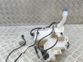Windshield washer fluid reservoir/tank