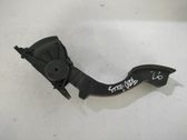 Accelerator throttle pedal