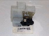 Cerradura de puerta delantera