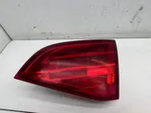 Tailgate rear/tail lights