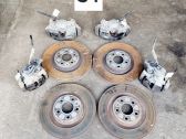 Brake discs and calipers set