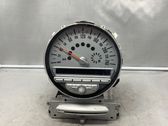Radio/CD/DVD/GPS head unit