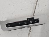 Gear shift selector indicator
