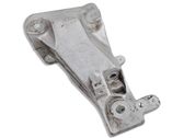 Engine mounting bracket