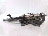 Steering wheel axle