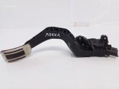 Accelerator throttle pedal