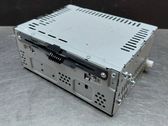 Radio / CD-Player / DVD-Player / Navigation