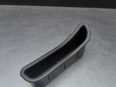 Moldura del asa interna de la puerta delantera