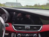 Head unit multimedia control