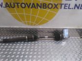 Etuvetoakseli