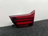 Tailgate rear/tail lights