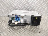 Radio/CD/DVD/GPS-pääyksikkö