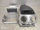Radio/CD/DVD/GPS head unit