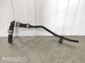 Tuyau de liquide de refroidissement moteur