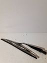 Rear wiper blade arm