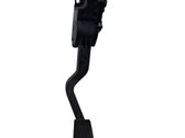 Accelerator throttle pedal
