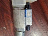 Avattavan katon hydraulipumppu