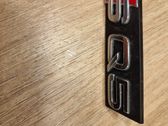 Manufacturer badge logo/emblem