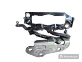 Engine bonnet/hood hinges