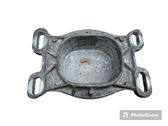 Engine mounting bracket