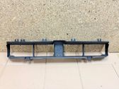 Radiator cooling fan shroud