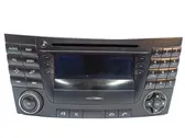 Radio/CD/DVD/GPS-pääyksikkö