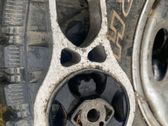 Engine mount bracket