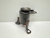 Engine mount bracket