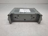 Radio / CD-Player / DVD-Player / Navigation