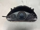 Velocímetro (tablero de instrumentos)