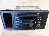 Radio/CD/DVD/GPS-pääyksikkö