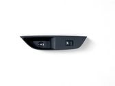 Rear door window winding handle