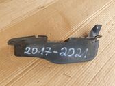 Front wheel arch liner splash guards