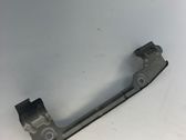 Fender mounting bracket