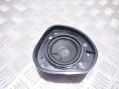 Altavoz de alta frecuencia en la puerta delantera