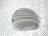 Grilles, couvercle de haut-parleur porte avant