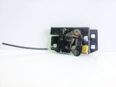 Engine bonnet/hood lock/catch