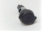 12V Steckdose vorne