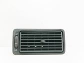 Moldura protectora de la rejilla de ventilación lateral del panel