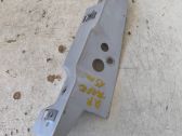 Fender mounting bracket