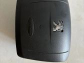 Steering wheel airbag